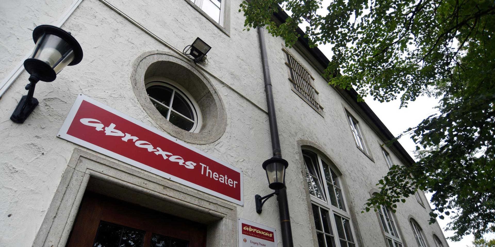 abraxas Theater Eingang