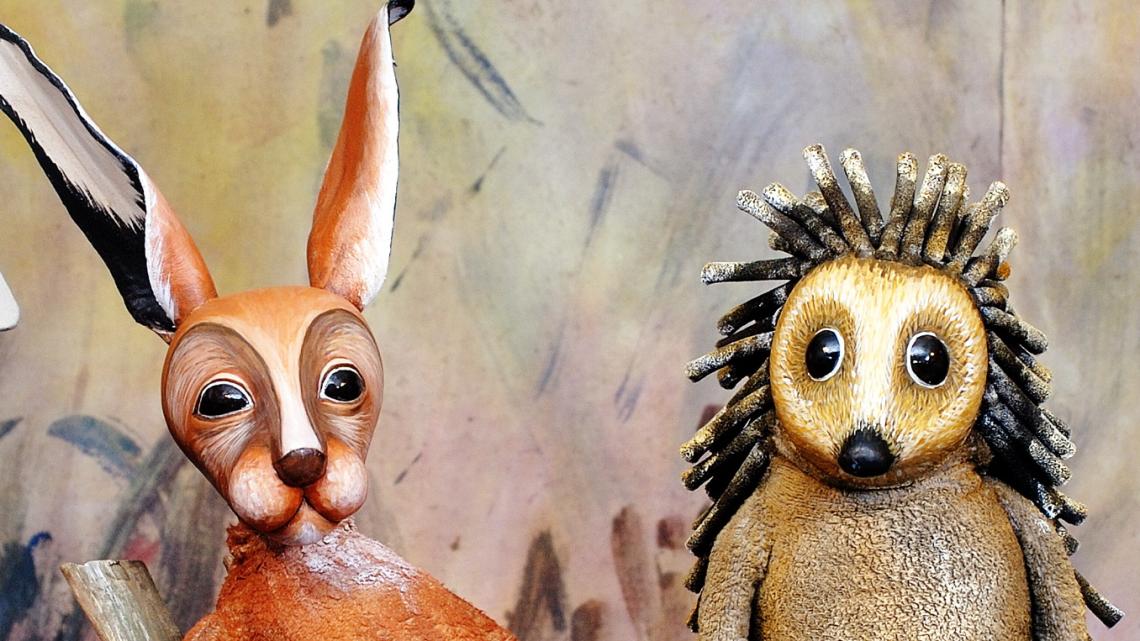 Hase und Igel - Moussong Theater mit Figuren